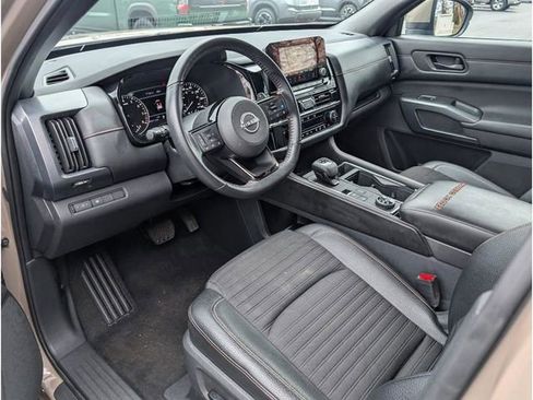 Certified 2023 Nissan Pathfinder Rock Creek image 12