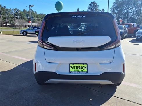 Used 2024 Kia Soul LX w/ Option Group 015 image 3