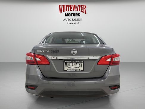 Used 2019 Nissan Sentra S image 3