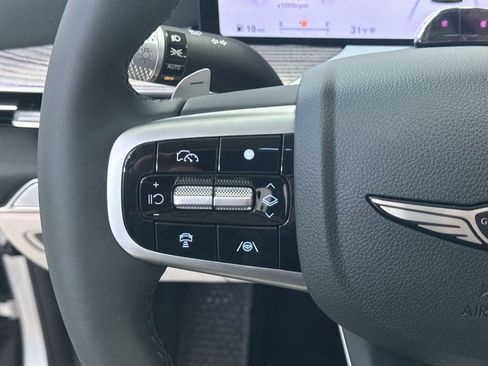 Used 2025 Genesis GV80 2.5T Advanced image 15