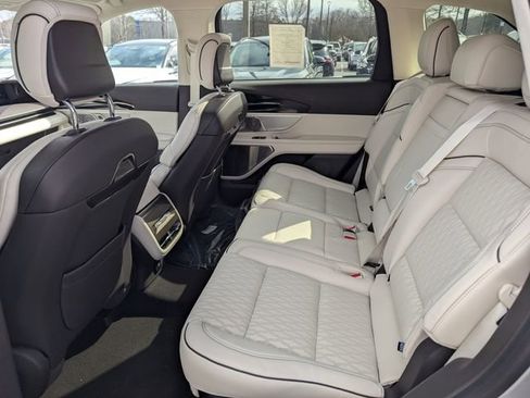 New 2026 Lincoln Nautilus Black Label image 11