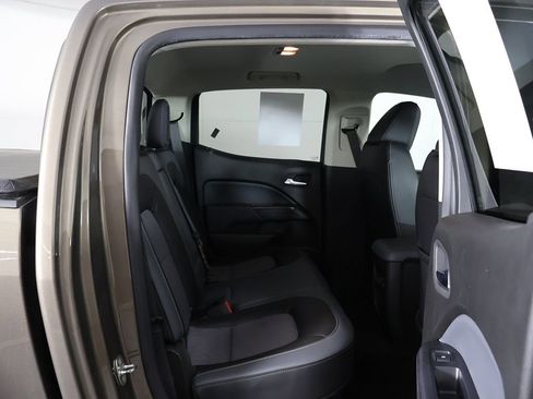 Used 2017 Chevrolet Colorado Z71 RWD image 26