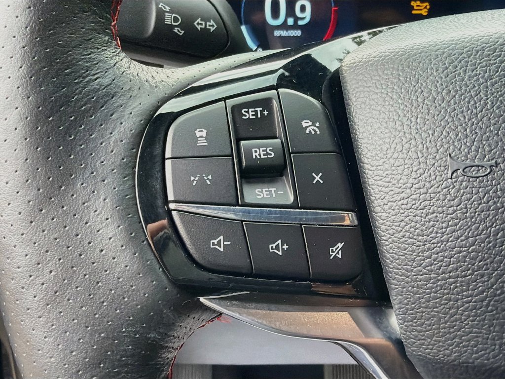 Used 2026 Ford Explorer ST-Line AWD/4WD image 12