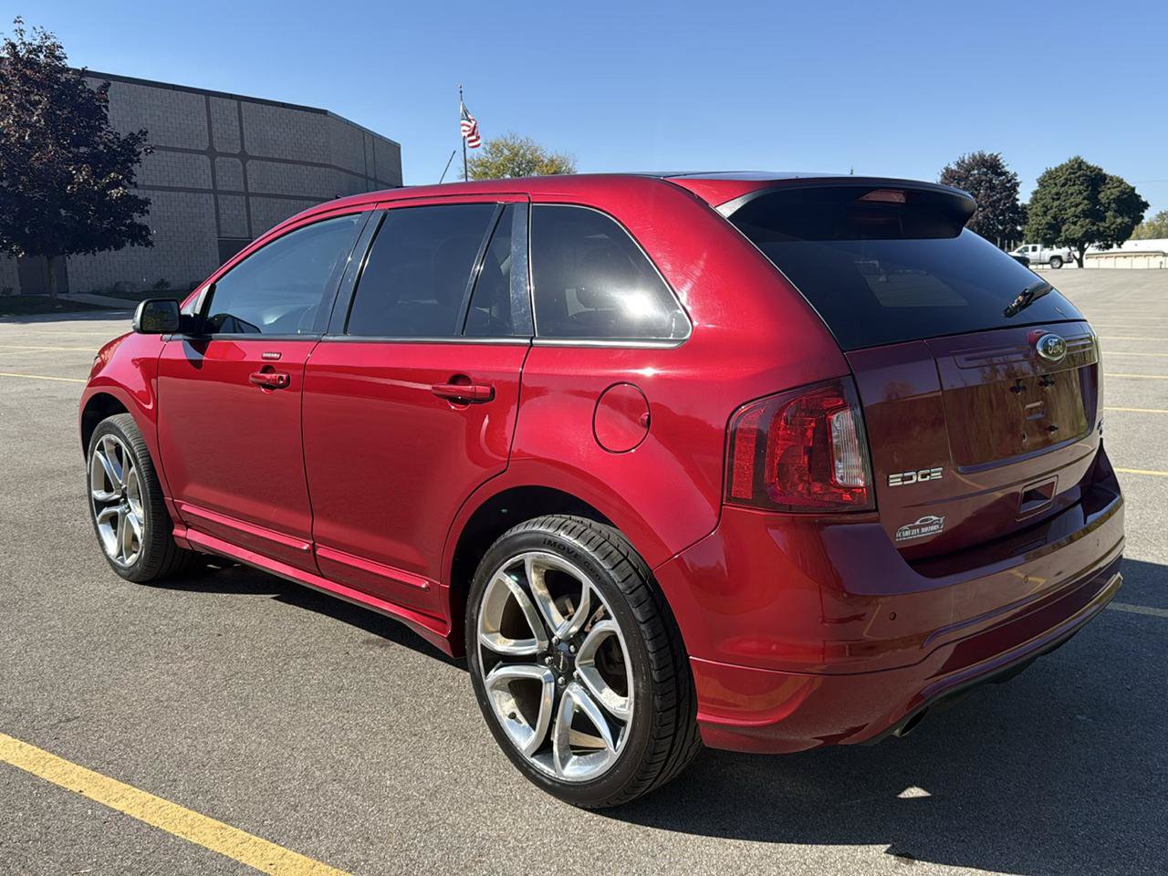 Used 2014 Ford Edge Sport w/ Driver Entry Package AWD/4WD image 8
