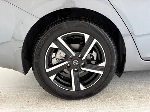 Used 2024 Nissan Sentra SV FWD image 21