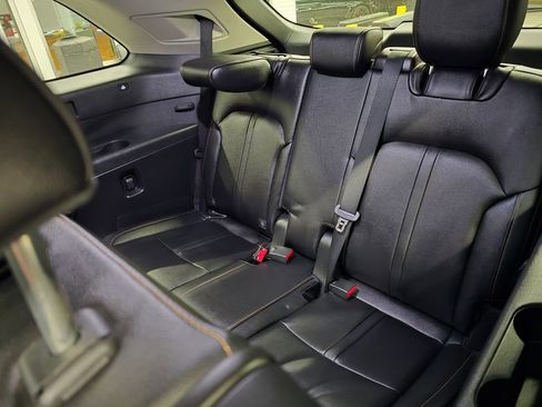 Used 2025 MAZDA CX-90 3.3 Turbo w/ Preferred Package image 30