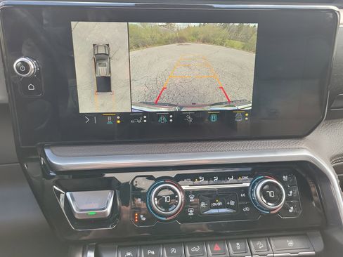 Used 2023 GMC Sierra 1500 Denali w/ Denali Reserve Package AWD/4WD image 26