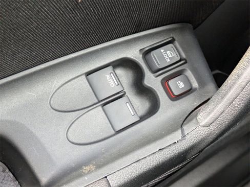 Used 2016 Honda CR-Z LX image 22