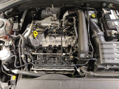 Used 2019 Volkswagen Jetta SEL Premium FWD image 30