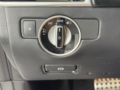 Used 2018 Mercedes-Benz GLE 43 AMG 4MATIC image 31