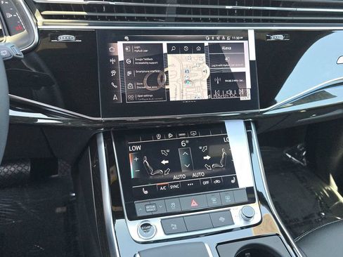 Certified 2025 Audi Q8 Premium AWD/4WD image 26
