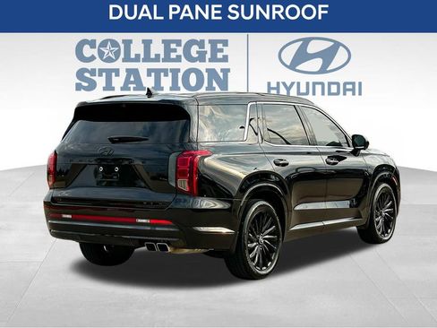 Used 2025 Hyundai Palisade Calligraphy image 10