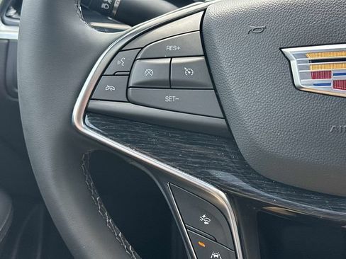 Used 2025 Cadillac XT5 Premium Luxury AWD/4WD image 21