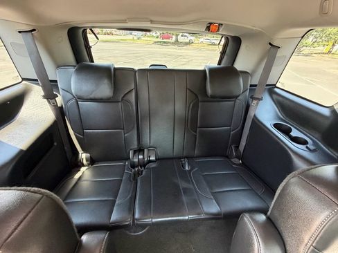 Used 2017 Chevrolet Tahoe Premier AWD/4WD image 25