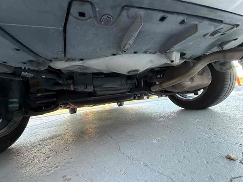 Used 2018 Toyota Prius C Two image 82