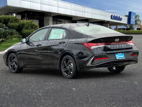 New 2026 Hyundai Elantra Sport image 7