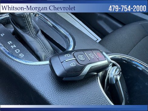 Used 2017 Ford Mustang Coupe RWD image 21