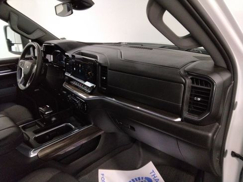 Used 2024 Chevrolet Silverado 1500 RST w/ Convenience Package II image 40