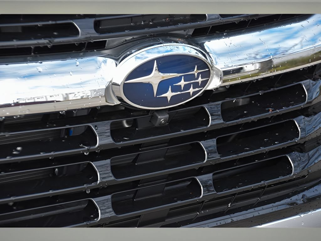 Used 2025 Subaru Ascent Limited w/ Popular Package #1 AWD/4WD image 8