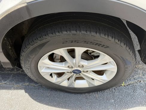 Used 2018 Ford Escape SEL FWD image 35