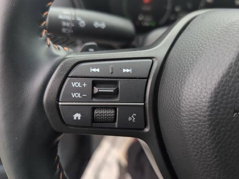 Used 2025 Honda CR-V Sport-L image 17