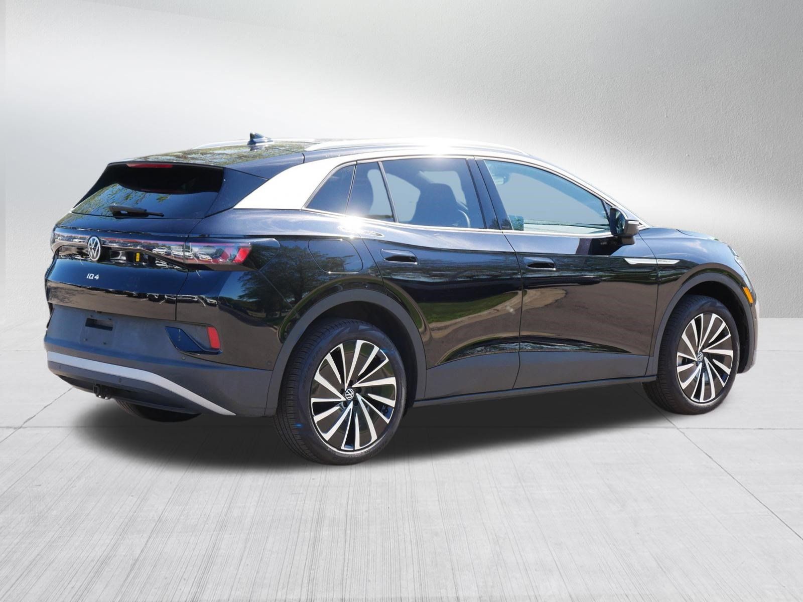 Certified 2023 Volkswagen ID.4 Pro S Plus AWD/4WD image 7