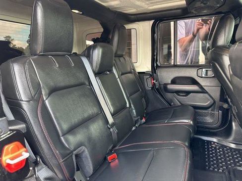 Certified 2019 Jeep Wrangler Unlimited Rubicon image 42