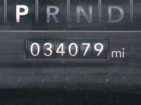 Used 2024 RAM 2500 Laramie AWD/4WD image 11