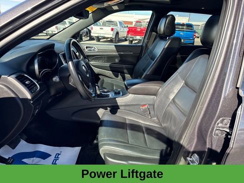 Used 2018 Jeep Grand Cherokee Limited w/ Trailer Tow Group IV image 11