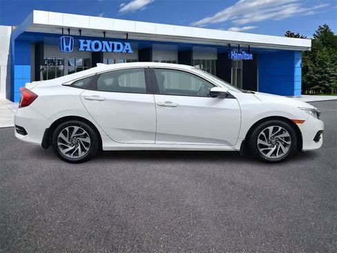 Used 2018 Honda Civic EX image 25