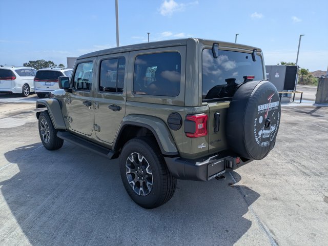 New 2026 Jeep Wrangler Unlimited Sahara AWD/4WD image 6
