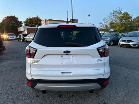 Used 2017 Ford Escape SE w/ SE Cold Weather Package image 6