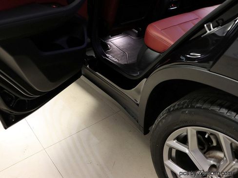 Certified 2023 BMW X4 xDrive30i w/ Premium Package image 26