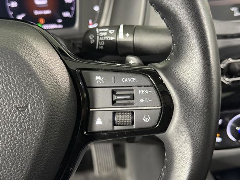 Used 2023 Honda Accord Touring image 13