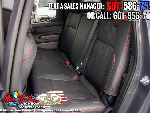 Used 2025 Toyota Tacoma SR5 AWD/4WD image 10