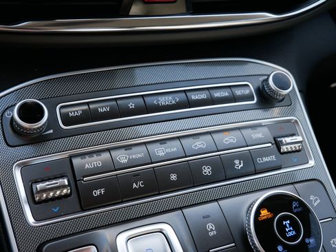 Certified 2023 Hyundai Santa Fe SEL image 22