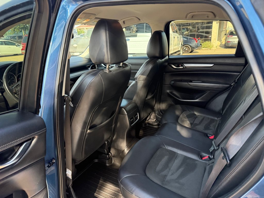 Used 2021 MAZDA CX-5 Touring FWD image 12