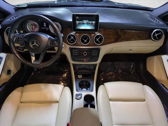 Used 2017 Mercedes-Benz GLA 250 image 17