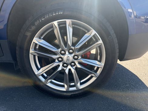Used 2025 Cadillac XT5 Sportv w/ Technology Package AWD/4WD image 10