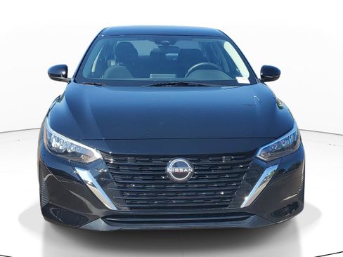 Used 2025 Nissan Sentra S FWD image 2