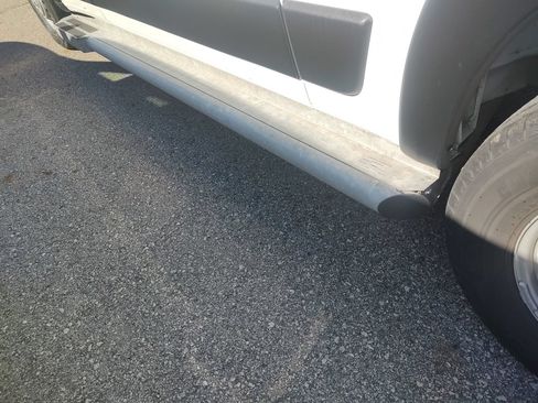 Used 2025 RAM ProMaster 2500 w/ U-Haul Equipment Group FWD image 28
