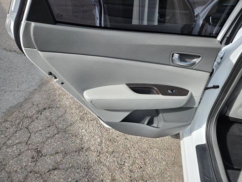 Used 2016 Kia Optima EX w/ Premium Package image 23