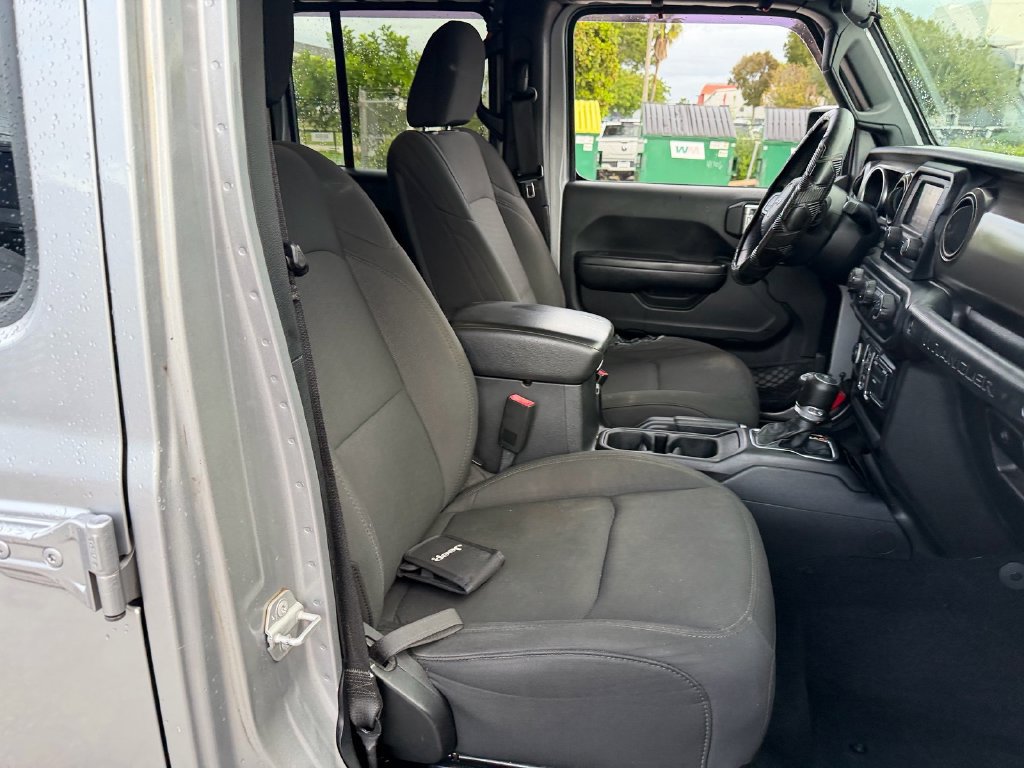 Used 2020 Jeep Wrangler Unlimited Sport S AWD/4WD image 15