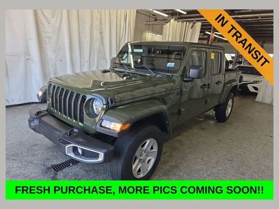 Used 2022 Jeep Gladiator Sport