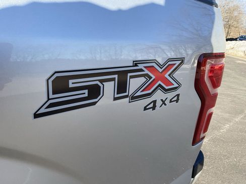 Used 2018 Ford F150 XL w/ Equipment Group 101A Mid image 10