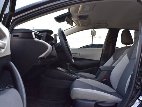 Used 2024 Toyota Corolla LE FWD image 13