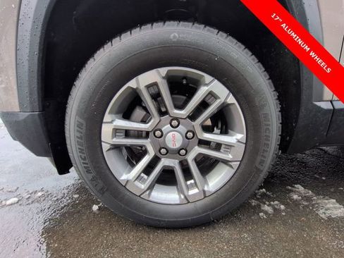 Used 2025 GMC Terrain Elevation image 32