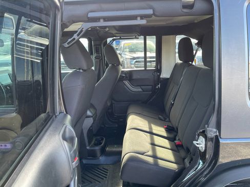Used 2017 Jeep Wrangler Unlimited Sport w/ Quick Order Package 23S image 14