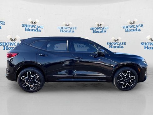 Used 2023 Chevrolet Blazer RS w/ Driver Confidence II Package AWD/4WD image 9