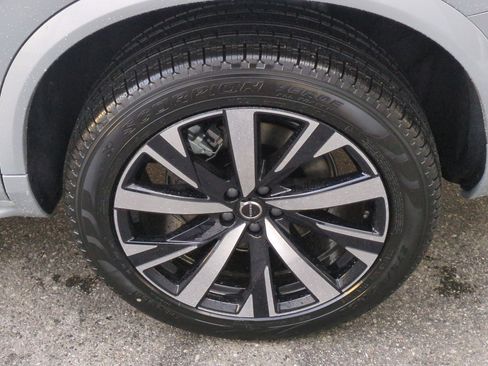New 2026 Volvo XC90 B5 Core AWD/4WD image 16